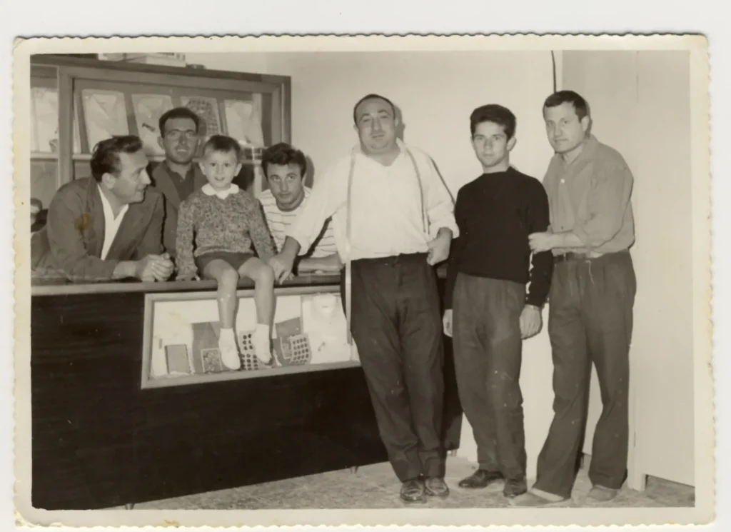 Sartoria storica G. Inglese fondata nel 1955 a Ginosa.