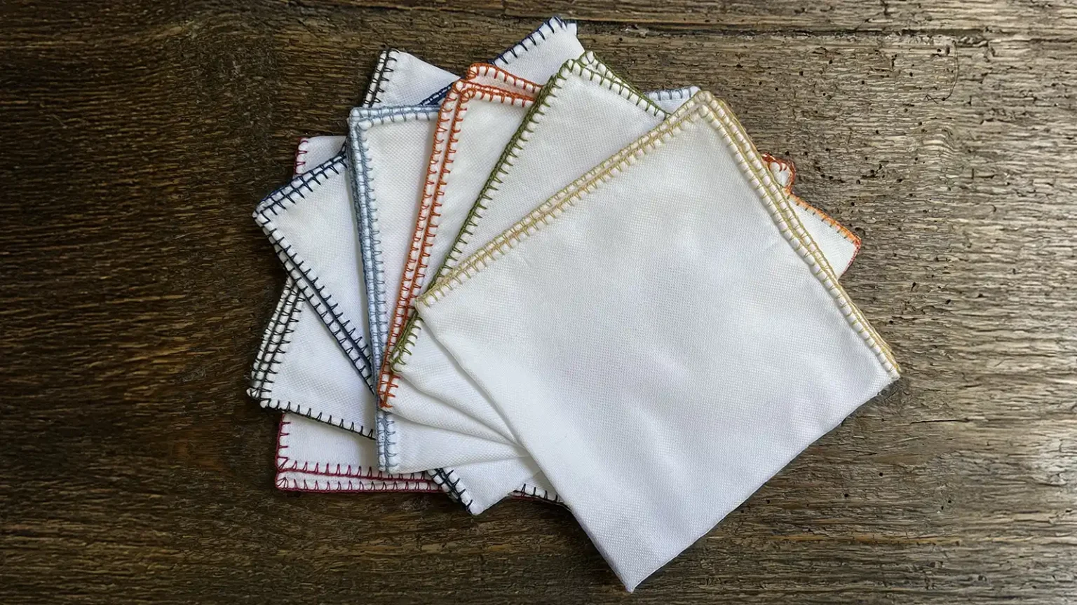 Italian artisan tailoring – luxury pocket square by G. Inglese