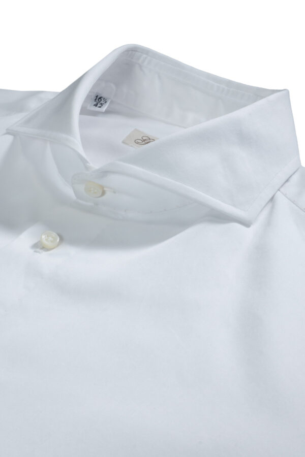 Collar white Alumo royal cotton deluxe shirt – front view with French cuffs and handmade collar